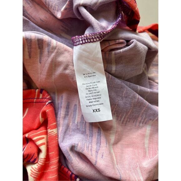 LulaRoe Carly Swing Dress Size XXS Ikat Abstract Pattern Coral Purple High-Low - Picture 8 of 11